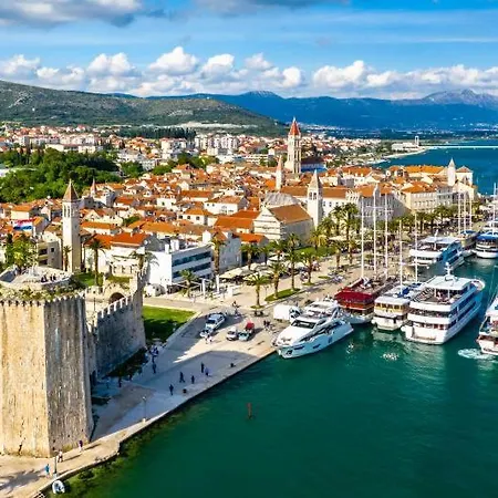 Apex Luxury Apartment Trogir