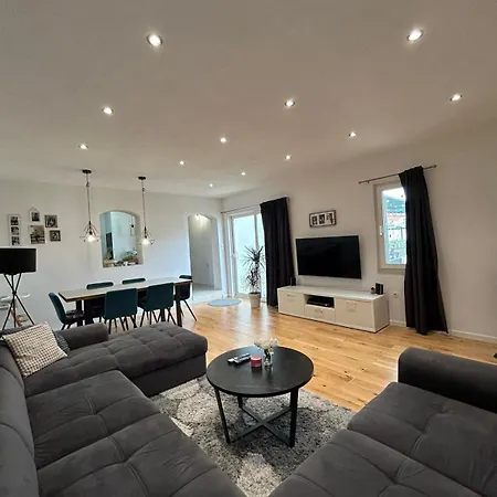 Apex Luxury Apartment